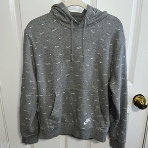 nike size small hoodie